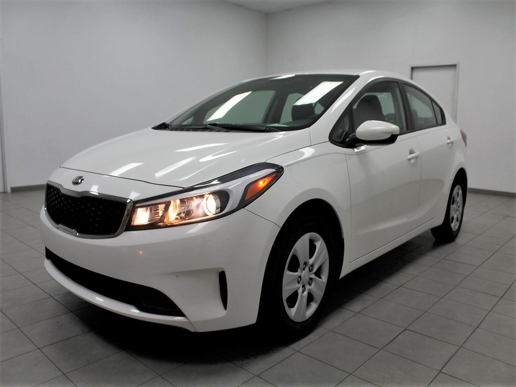 Certified Pre-Owned 2017 Kia Forte LX 4D Sedan #PKV5428 | Mike Shaw Kia